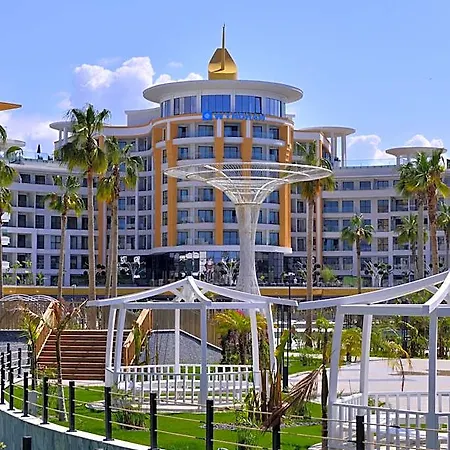 Azura World Hotel 4* Odaonu
