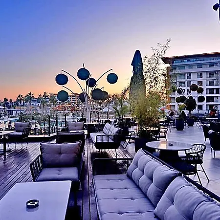 Hotel Azura World Hotel Odaonu